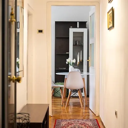 Downtown Freedom Apartman